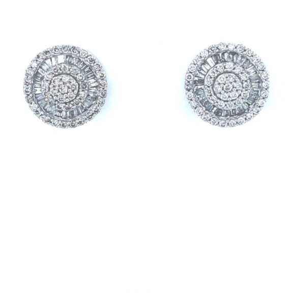 twinkle & company Jewelry - Diamond Cluster stud earrings 15mm